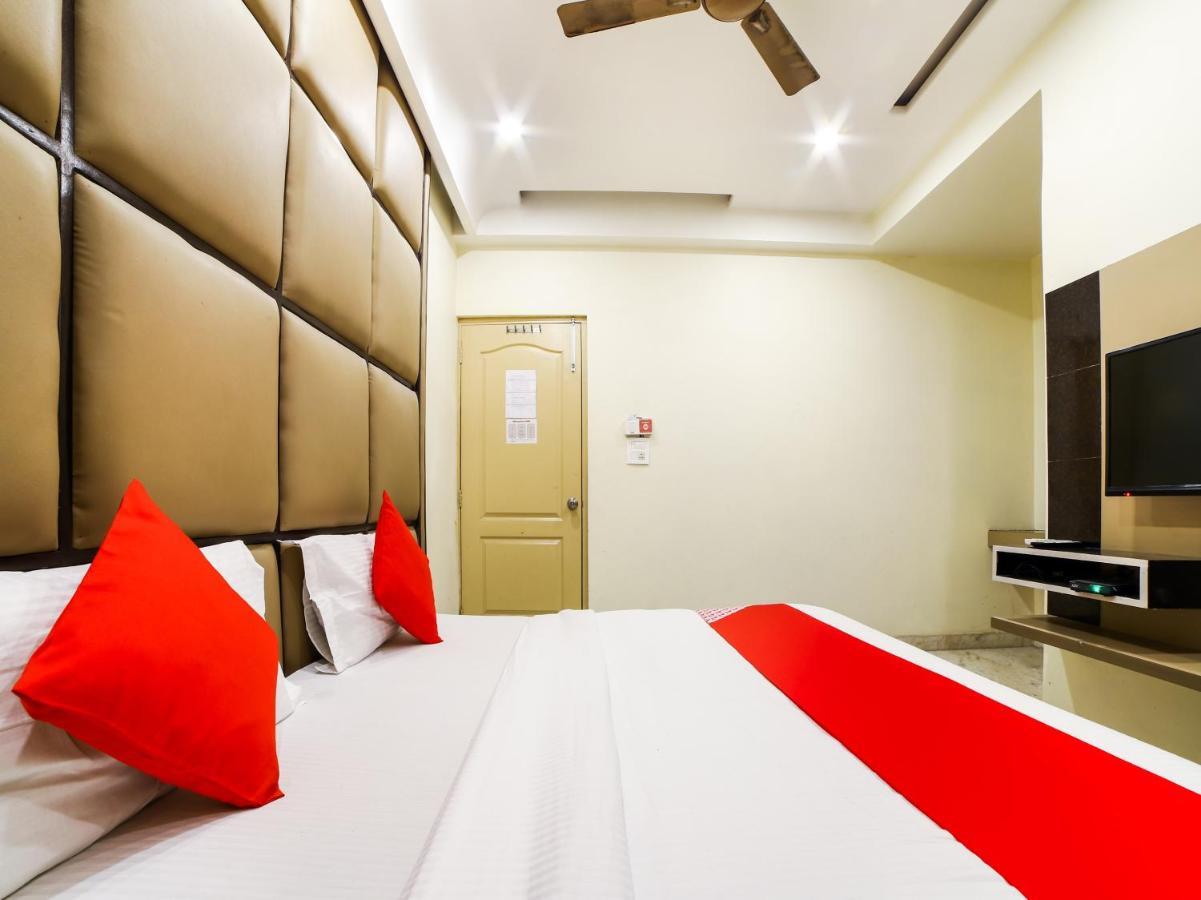 Oyo 78699 Hotel Klick International Nueva Delhi Exterior foto